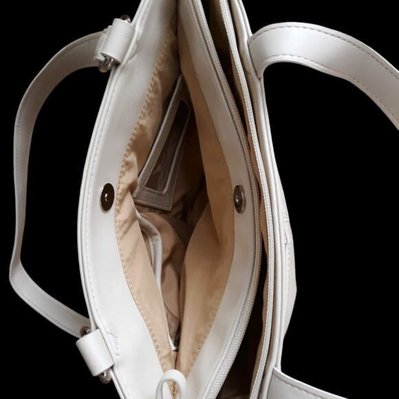 Giani Bernini Leather Shoulder Bag Off White New - Picture 8 of 13
